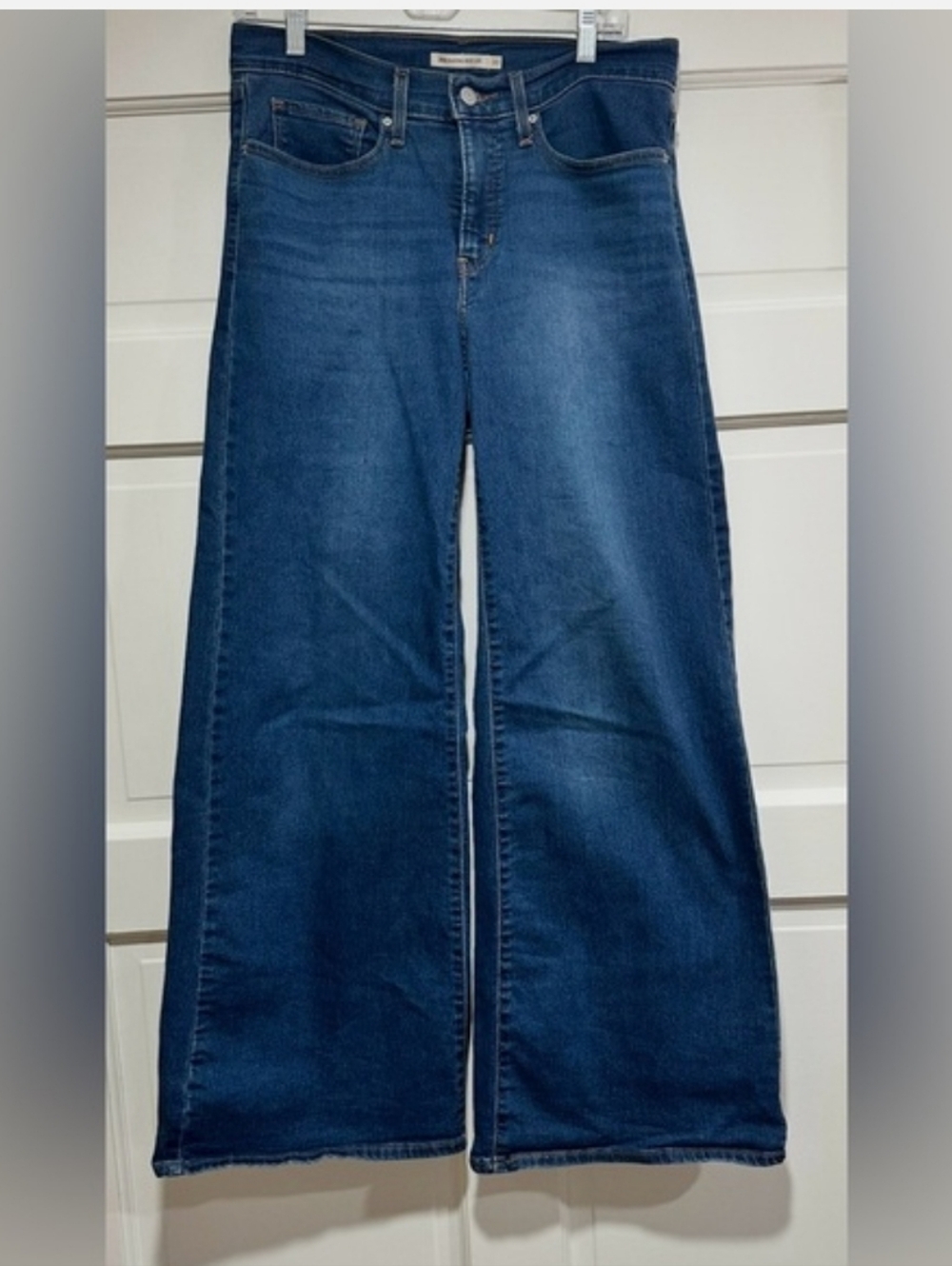 Levi 381 Shaping Wide Leg 30x32